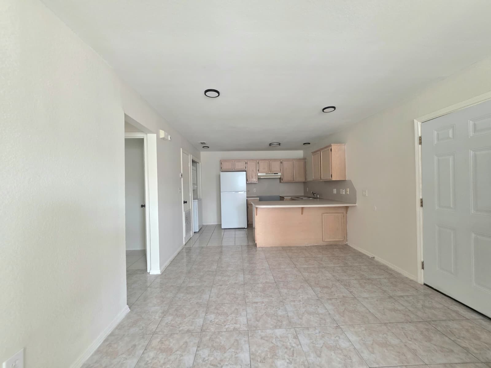 1804 Oasis Drive - 303